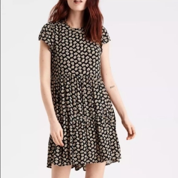 American Eagle Outfitters Dresses & Skirts - NWT American Eagle black daisy mini dress, xs